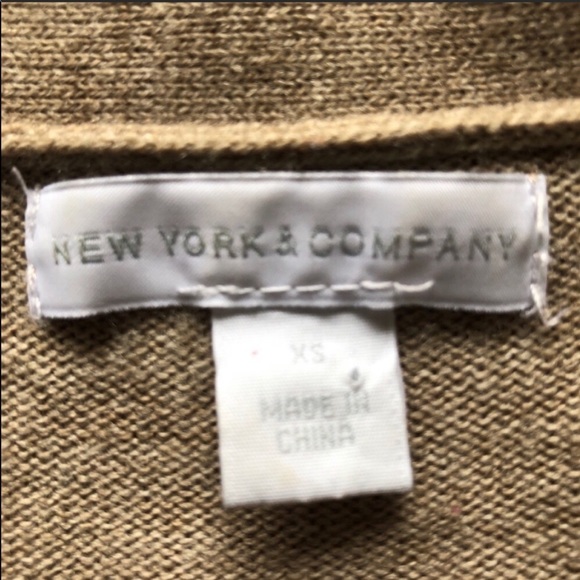 NY & Co Spring Argyle Sweater purple tan sz XS - Picture 4 of 5